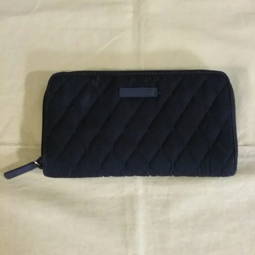 Vera Bradley Zippy Dark Blue Wallet